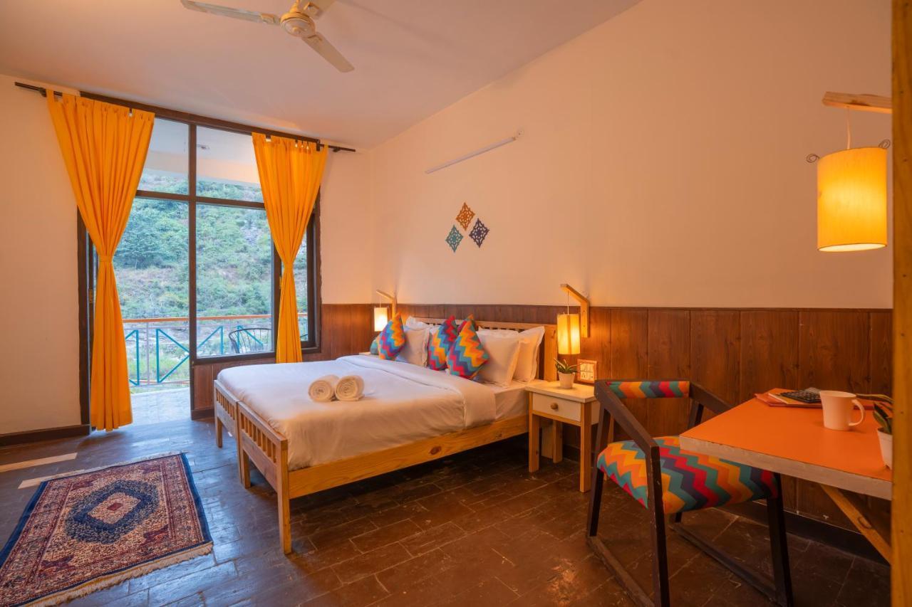 Gostops Dehradun, Maldevta Luaran gambar